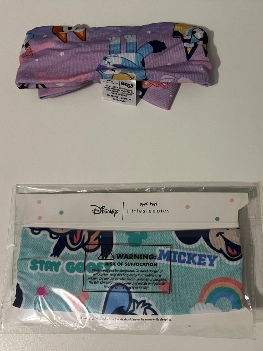 LITTLE SLEEPIES Mickey’s Clubhouse & Bluey Sleepytime Luxe Bow Headband (set)